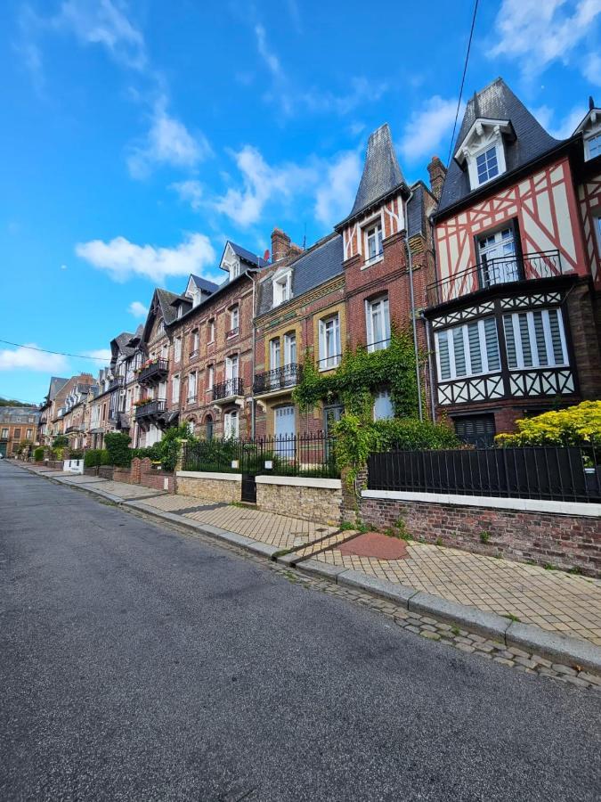 Appartement Douillet En Hyper Centre De ディエップ エクステリア 写真