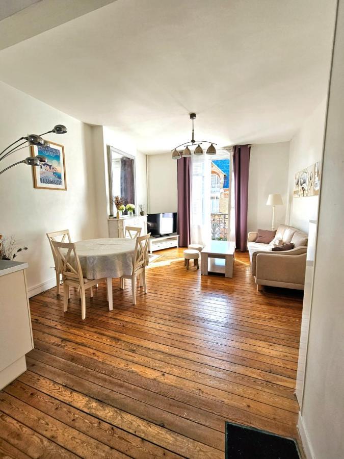 Appartement Douillet En Hyper Centre De ディエップ エクステリア 写真